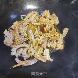鲜鱿炒大葱的做法步骤：12