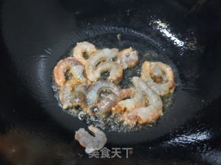 青椒虾仁炒茄丁的做法步骤：6