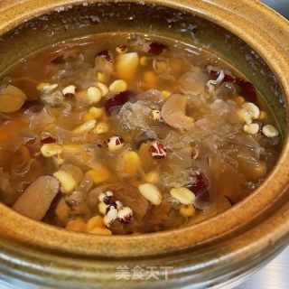 莲子芡实银耳汤的做法步骤：9