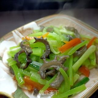 莴笋炒海参的做法步骤：12