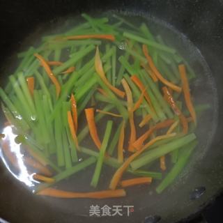 长腿蛸炒莴笋的做法步骤：4