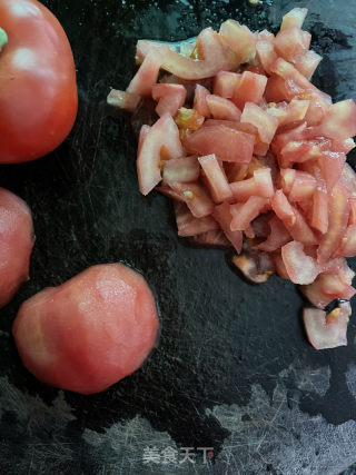番茄牛肉蒸蛋的做法步骤：2
