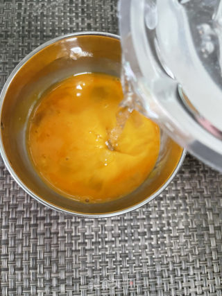 番茄牛肉蒸蛋的做法步骤：8