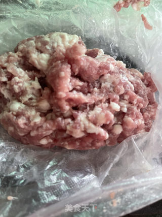 肉沫焖冬瓜的做法步骤：1