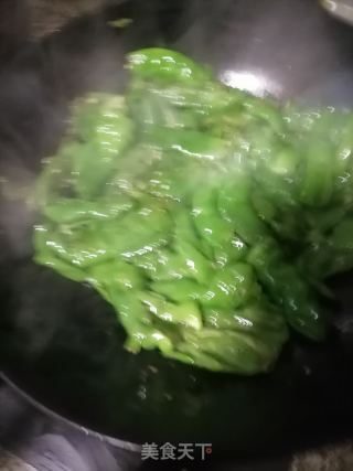 虎皮辣椒的做法步骤：4