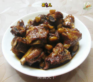 花生米烧排骨的做法
