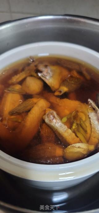 羊肚菌炖鸽子汤的做法步骤：7
