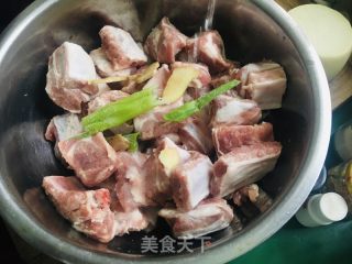 碗蒸排骨的做法步骤：2