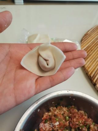 鲜肉馄饨的做法步骤：6