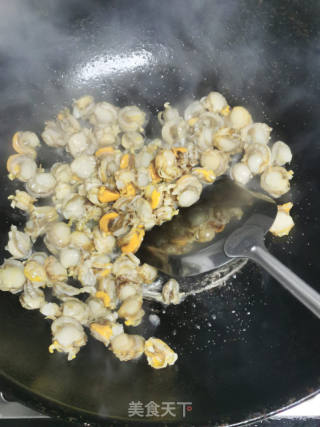 辣炒扇贝肉的做法步骤：2