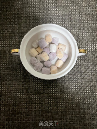 芋圆姜薯甜汤的做法步骤：2