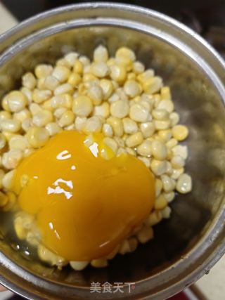 鸡蛋炒玉米的做法步骤：2