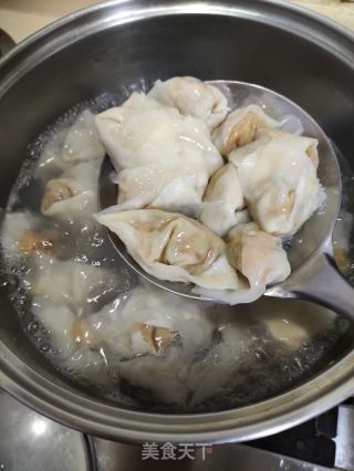 鲜肉马蹄小馄饨的做法步骤：8