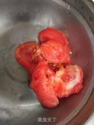 蕃茄蛋花面皮汤的做法步骤：4
