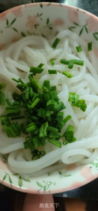 煎蛋汤濑粉的做法步骤：4