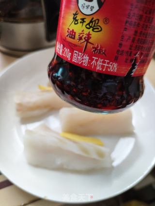 腊肠蒸鳕鱼的做法步骤：3