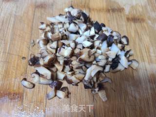 芹菜香菇粥的做法步骤：4