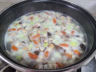 芹菜香菇粥的做法步骤：10