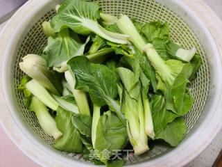 青菜炒卤肉的做法步骤：3