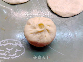 笋干腊肉玉米面包子的做法步骤：9