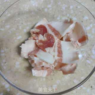 青椒炒酸菜的做法步骤：2