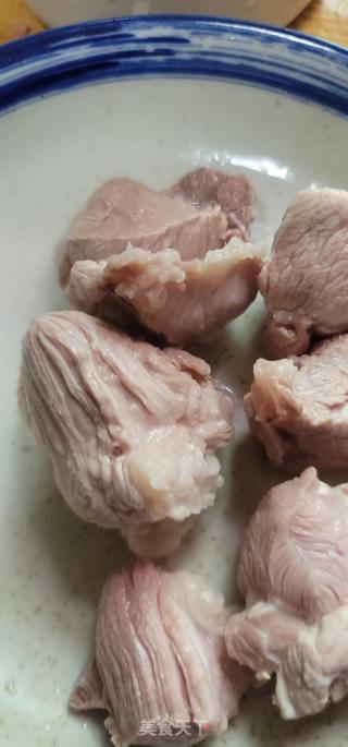 花旗参瘦肉汤的做法步骤：4