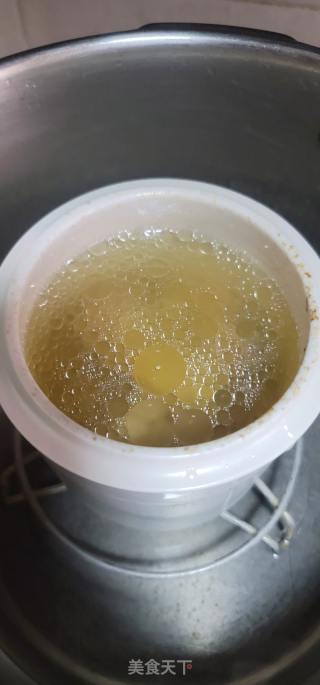 花旗参瘦肉汤的做法步骤：7