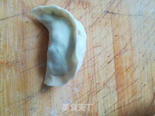 韭菜鸡蛋饺子的做法步骤：11