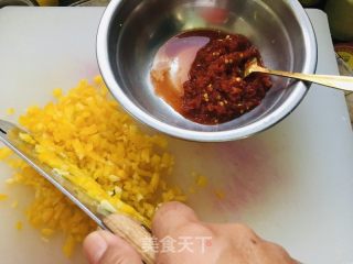 豉香剁椒鱼头的做法步骤：4