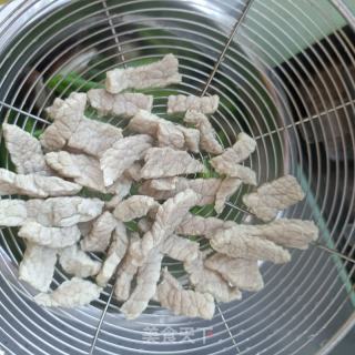精肉香菇炒芦笋的做法步骤：9