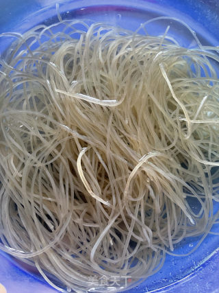 冬瓜肉沫炖粉条的做法步骤：3