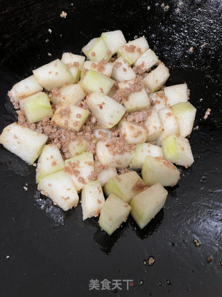 冬瓜肉沫炖粉条的做法步骤：6