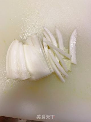 酸辣白菜丝的做法步骤：2