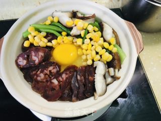 腊味煲仔饭的做法步骤：6