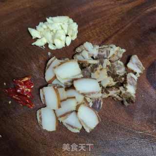 腊肉炒儿菜的做法步骤：3