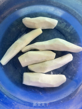 姜薯绿豆甜汤的做法步骤：2