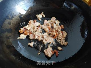 包菜木耳炒肉片的做法步骤：6
