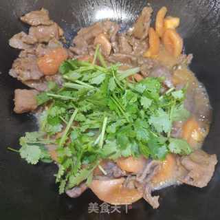 番茄炒牛肉的做法步骤：11