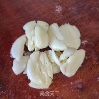 蒜香红薯叶的做法步骤：3