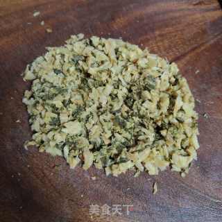 梅菜蒸肉饼的做法步骤：2