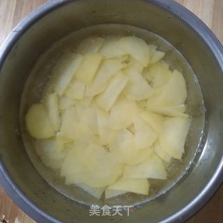 凉拌土豆片的做法步骤：2