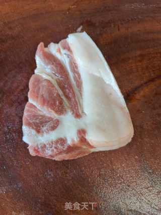 水碌菜猪肉煲的做法步骤：2