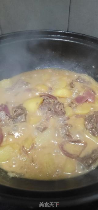椰汁焖牛腩土豆的做法步骤：20