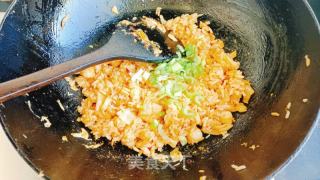 辣白菜虾仁炒饭的做法步骤：9