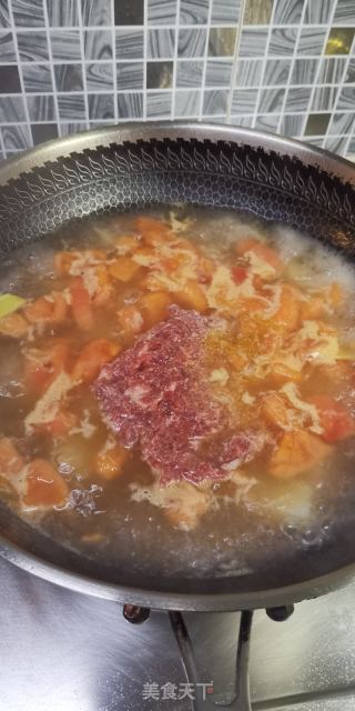 土豆番茄牛肉汤的做法步骤：5