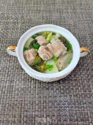 酸菜土豆排骨煲的做法