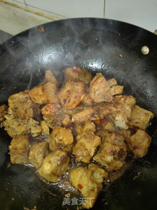 土豆烧排骨的做法步骤：5