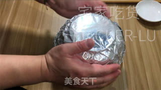 抹茶蒸蛋糕，颜色靓丽颜值高，味道清新，口感绵软。的做法步骤：15