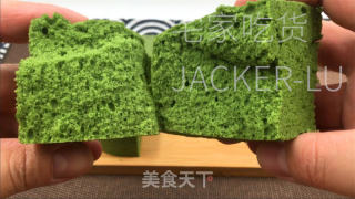 抹茶蒸蛋糕，颜色靓丽颜值高，味道清新，口感绵软。的做法步骤：22