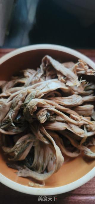 扣肉焖梅菜的做法步骤：2